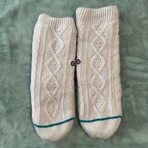 Stance fuzzy socks